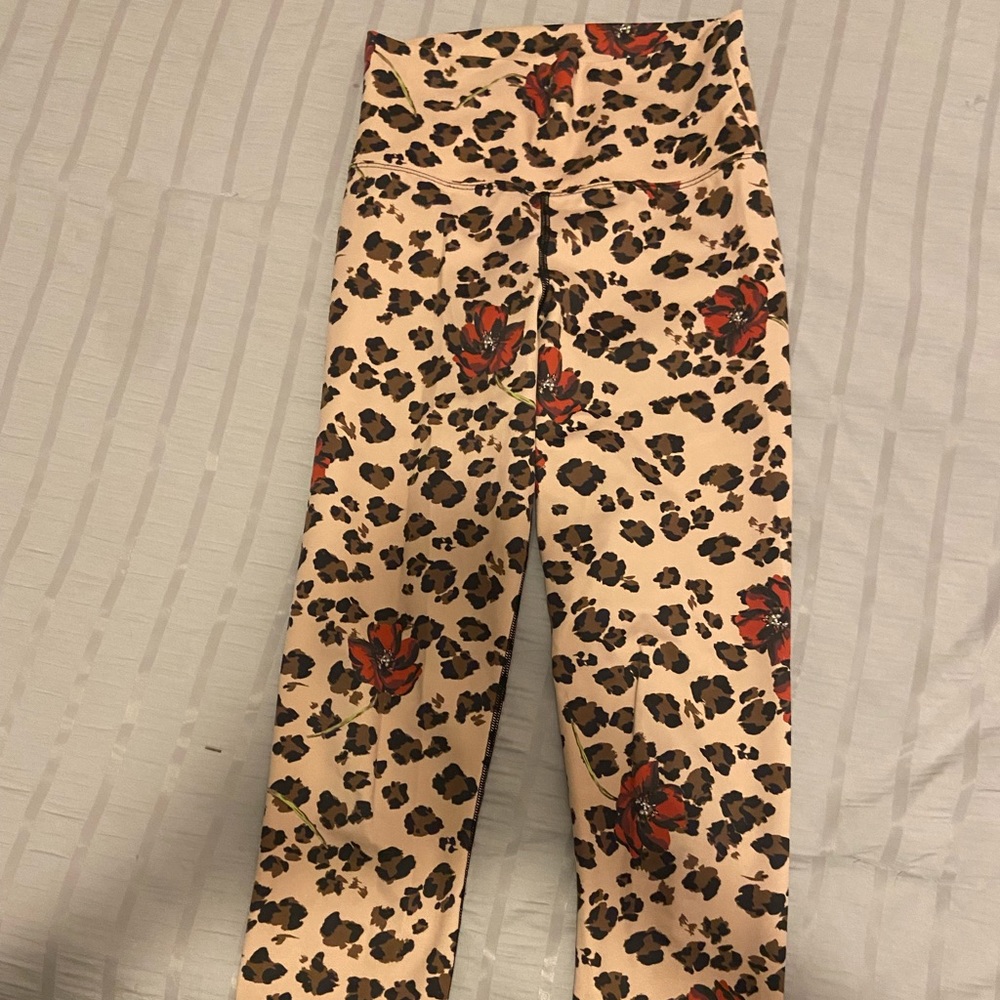 Beach Riot Leopard Leggings